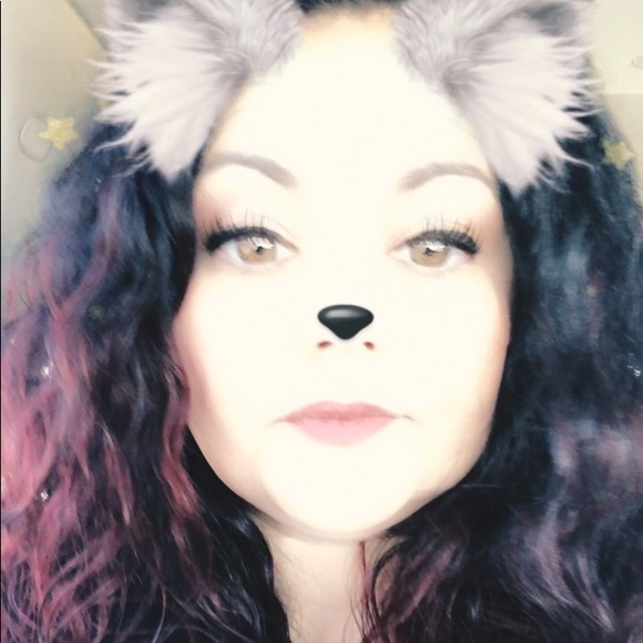 Meet your Posher, Shannon - Picture 1 of 1